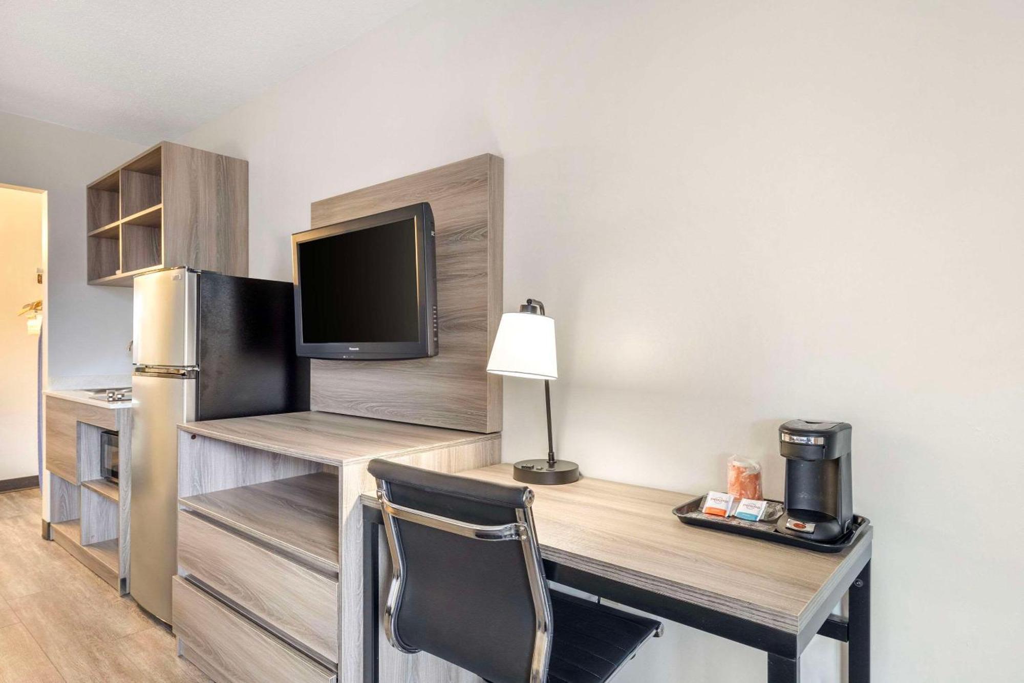 Suburban Studios Tysons Corner Vienna Ngoại thất bức ảnh
